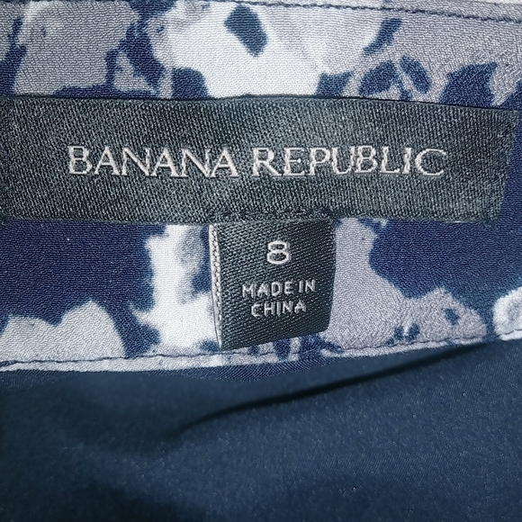 Banana Republic 8 Faux Wrap Lined Mini Skirt in Navy Gray Floral - Picture 7 of 7